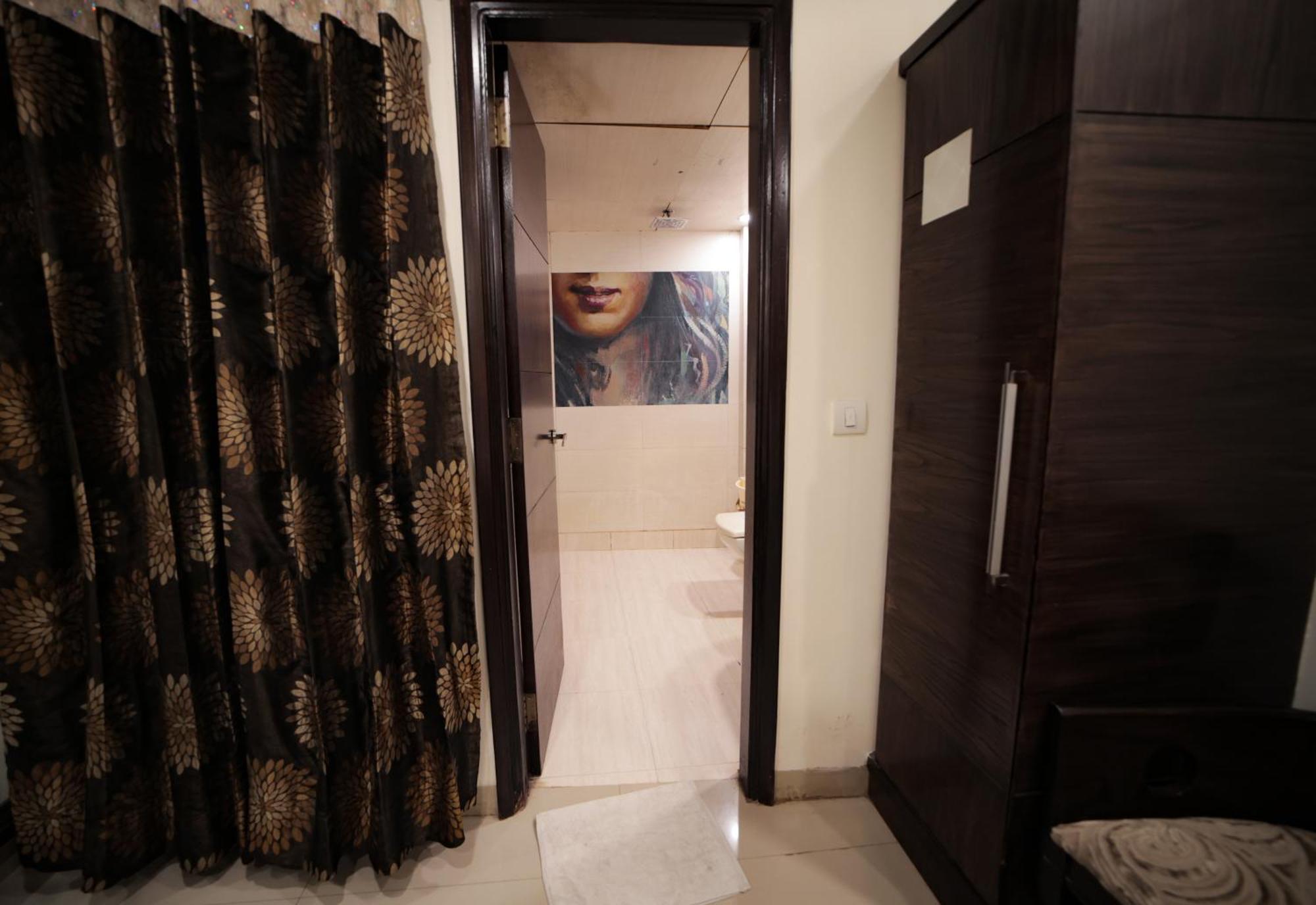 Hotel Stay Well Dx Új-Delhi Kültér fotó