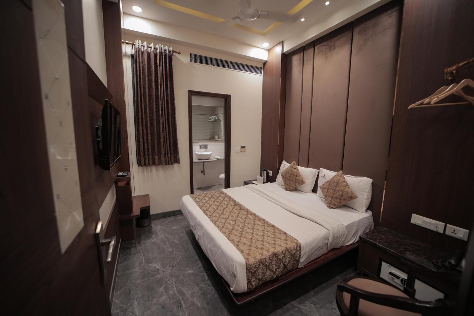 Hotel Stay Well Dx Új-Delhi Kültér fotó