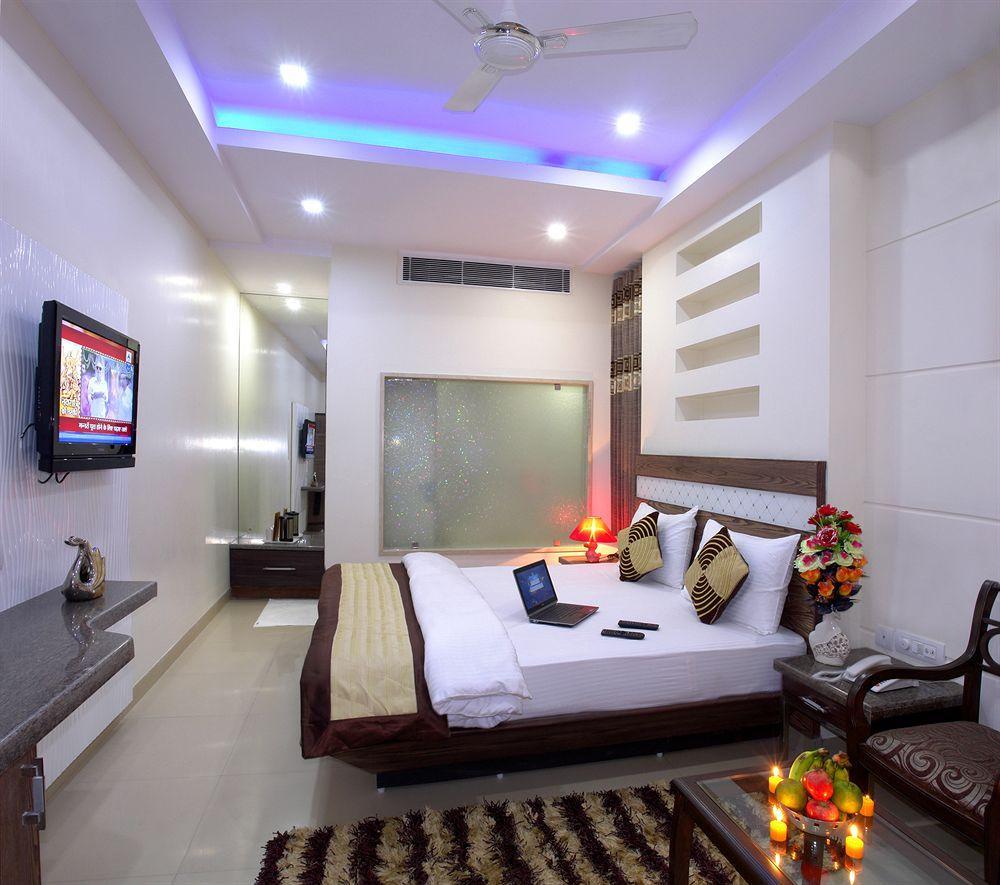 Hotel Stay Well Dx Új-Delhi Kültér fotó